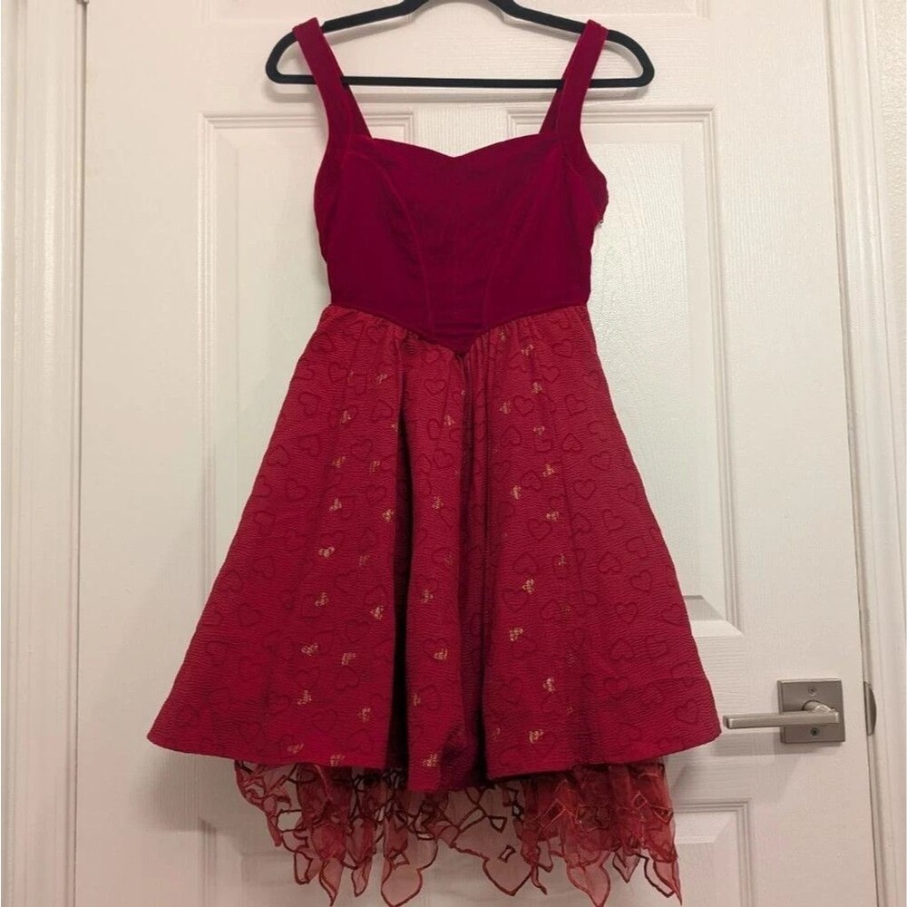 Women's Disney Alice Through The Looking Glass Red Dress M heart velvet